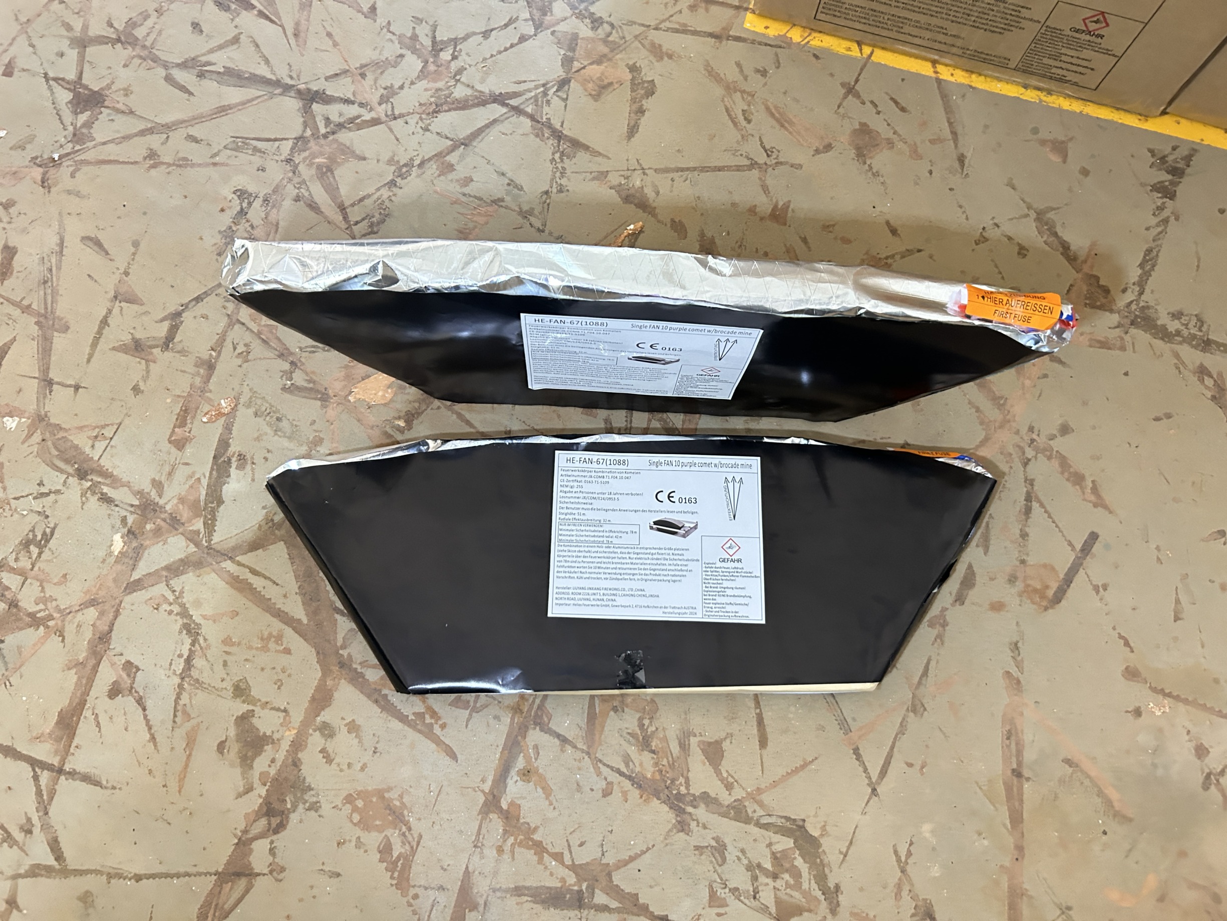 Single FAN 10 purple comet w/brocade mine